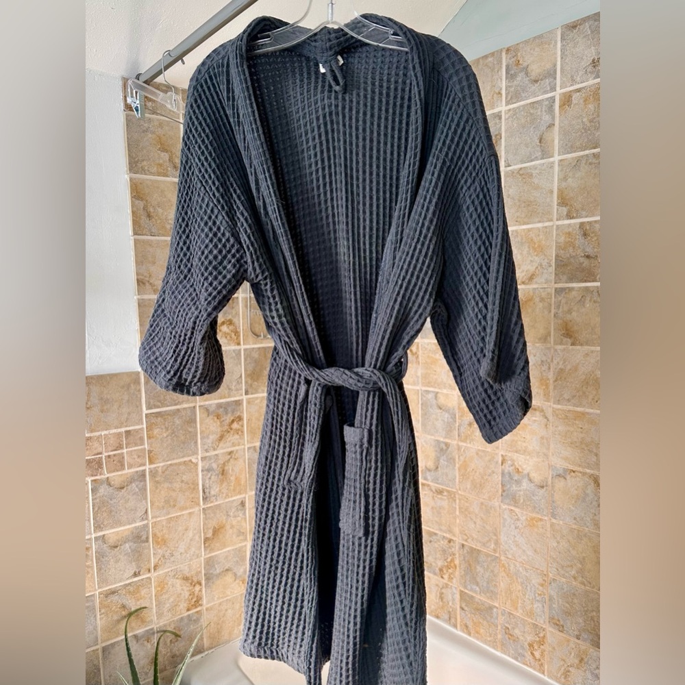 Black Waffle Knit Robe